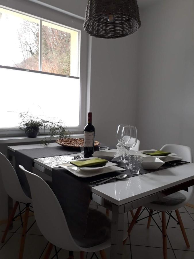 Apartement Am Waldrand Bad Wildbad Eksteriør bilde