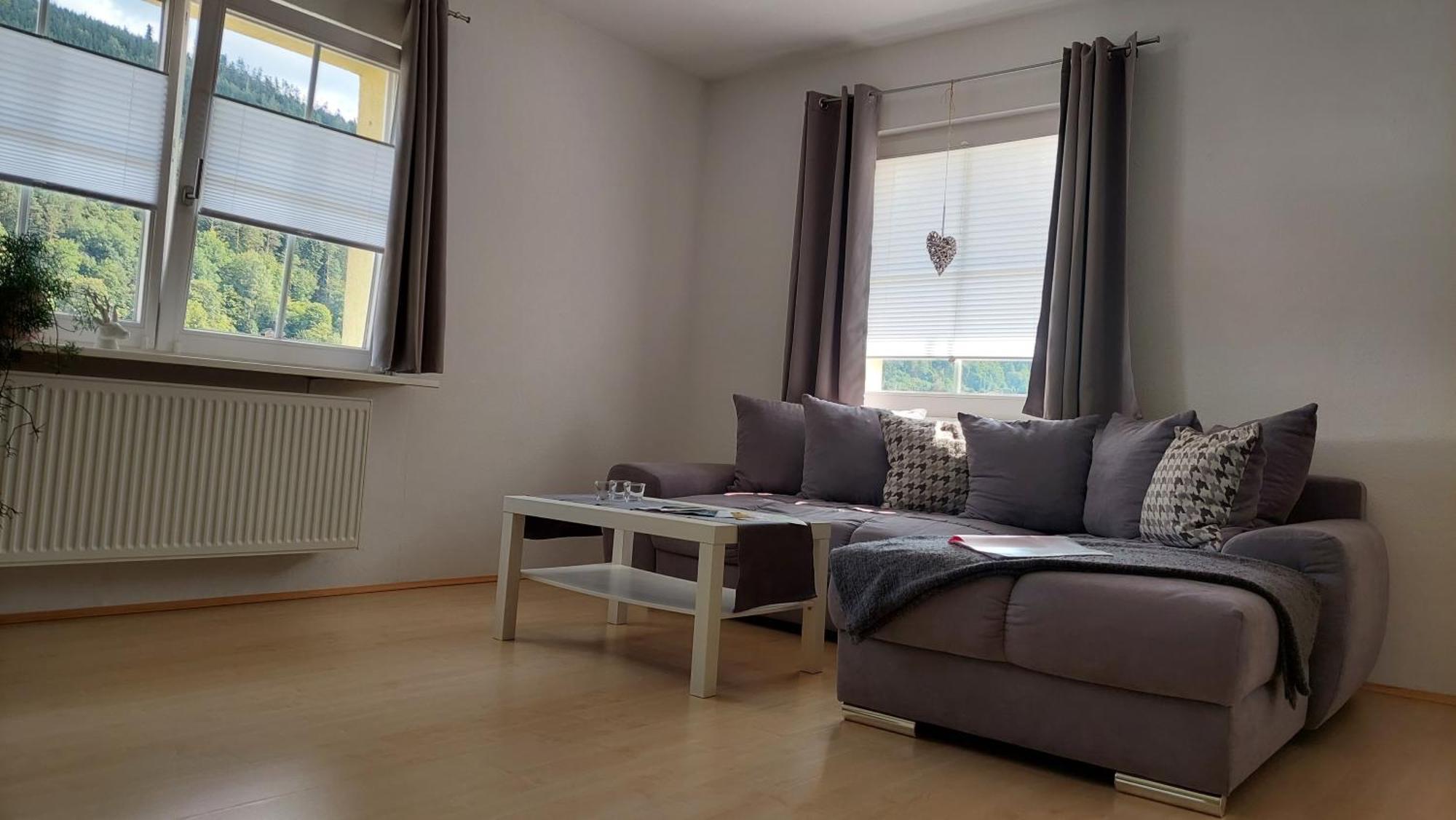 Apartement Am Waldrand Bad Wildbad Eksteriør bilde