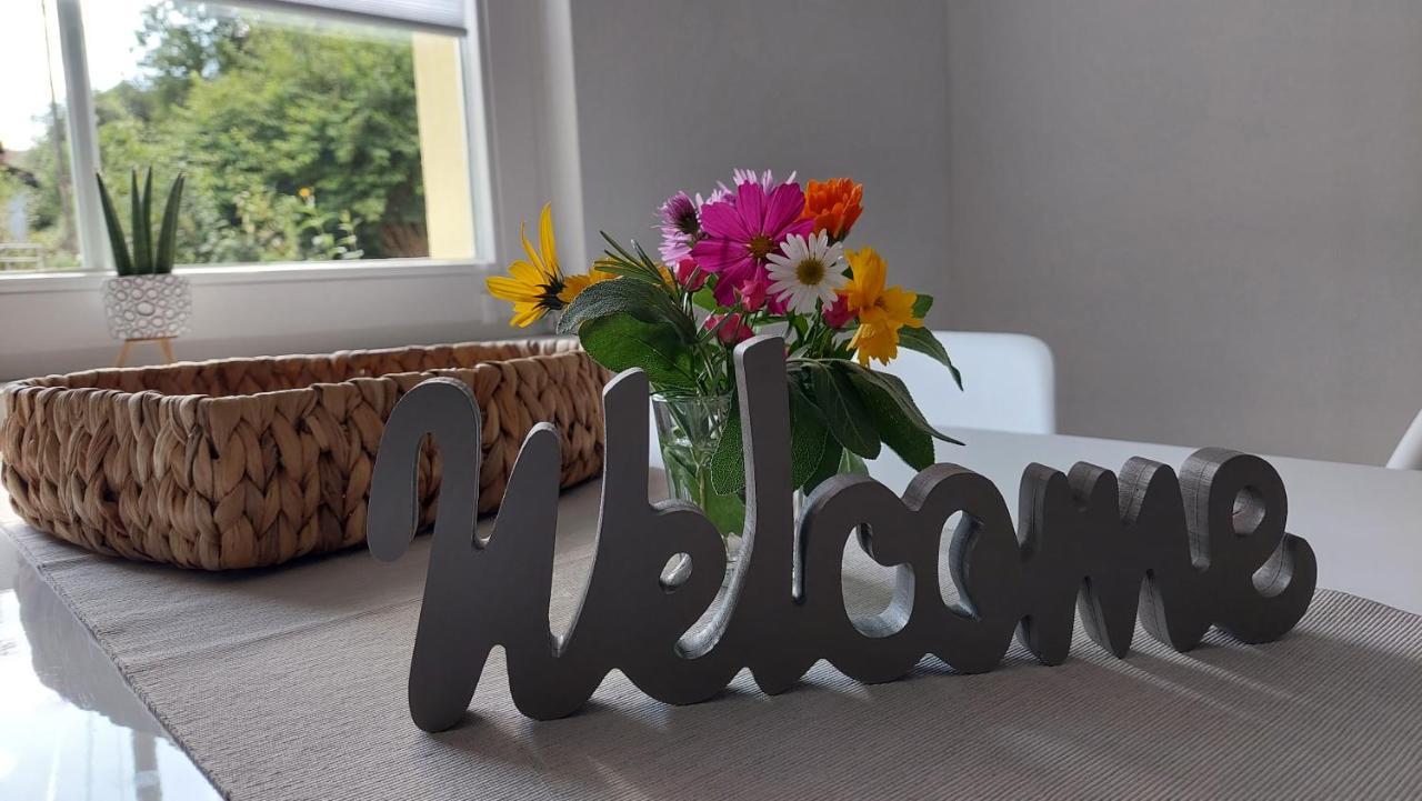 Apartement Am Waldrand Bad Wildbad Eksteriør bilde